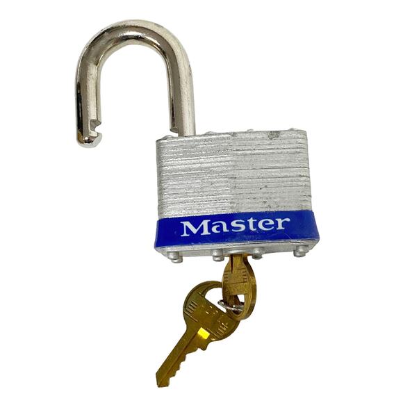 Vintage Master Lock #5 Pin Tumbler Protection Padlock - Picture 2 of 11